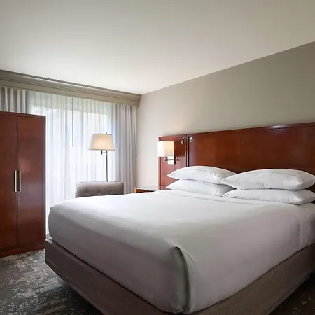 Doubletree By Hilton Minneapolis Airport, Mn-3
